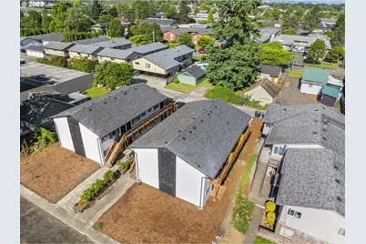 947 7th Ave, Longview, WA 98632 - Photo 3