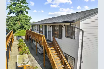 947 7th Ave, Longview, WA 98632 - Photo 9