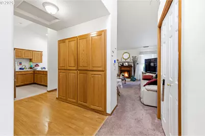 347 NE Fircrest Pl, McMinnville, OR 97128 - Photo 7