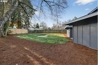 6775 SW Whisper Ct, Beaverton, OR 97008 - Photo 9