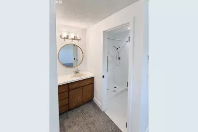 492 W Olympic St, Springfield, OR 97477 - Photo 19