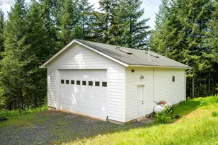 45947 N Gate Creek Rd, Vida, OR 97488 - Photo 3