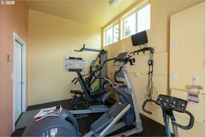 45947 N Gate Creek Rd, Vida, OR 97488 - Photo 23
