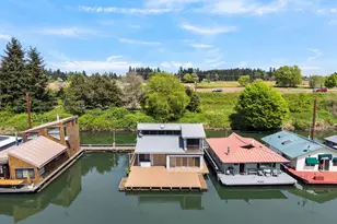 17757 NW Sauvie Island Rd, Portland, OR 97231 - Photo 25