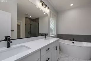 15213 S E Towers Ter, Milwaukie, OR 97267 - Photo 15