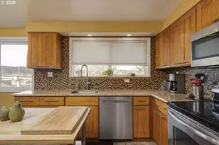 8815 SE 28th Ave, Milwaukie, OR 97222 - Photo 9