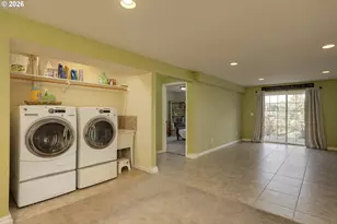 8815 SE 28th Ave, Milwaukie, OR 97222 - Photo 27