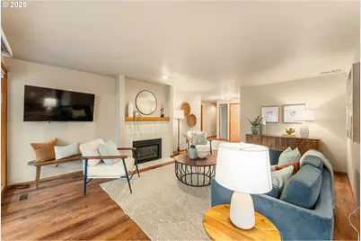 2315 NE 156th Pl, Portland, OR 97230 - Photo 3