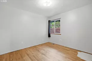 1422 SW Hensley Rd, Troutdale, OR 97060 - Photo 15