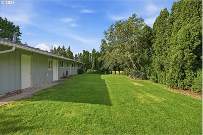 1422 SW Hensley Rd, Troutdale, OR 97060 - Photo 25