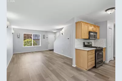 8904 NE 15th Ave #C21, Vancouver, WA 98665 - Photo 11