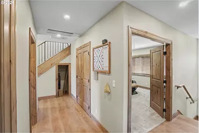 285 S Detroit Rd S, Detroit, OR 97342 - Photo 35