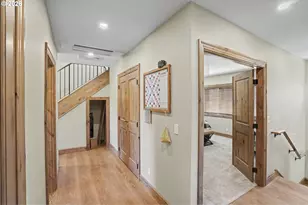 285 S Detroit Rd S, Detroit, OR 97342 - Photo 35