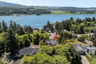 1626 NE Regatta Way, Lincoln City, OR 97367 - Photo 3
