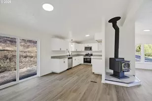 152 Crow Butte Rd, Longview, WA 98632 - Photo 9