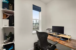 19718 SW Brandy Ln, Beaverton, OR 97007 - Photo 7