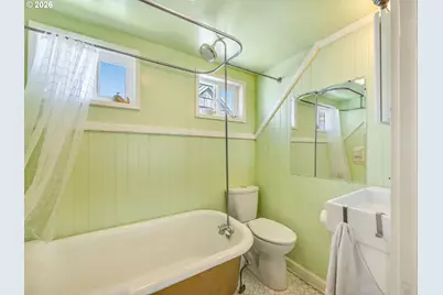 480 S Columbia St, Seaside, OR 97138 - Photo 23