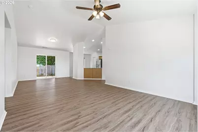 3047 Wallace Rd NW, Salem, OR 97304 - Photo 11