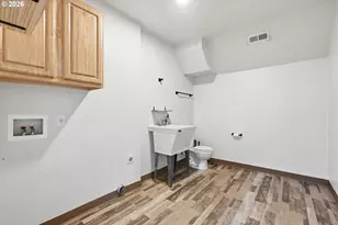 3047 Wallace Rd NW, Salem, OR 97304 - Photo 31