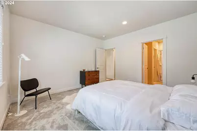 170 Rockcrest Dr, Lowell, OR 97452 - Photo 29