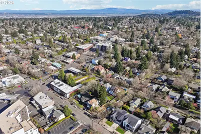 2086 NE 48th Ave, Portland, OR 97213 - Photo 47