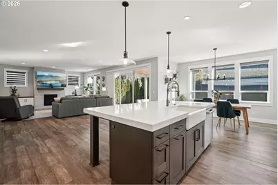 2086 NE 48th Ave, Portland, OR 97213 - Photo 9