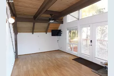 71267 Northshore Dr, Birkenfeld, OR 97016 - Photo 5