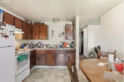 505 NW Fenton St, McMinnville, OR 97128 - Photo 7