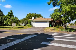 1500 SE Park Crest Ave, Vancouver, WA 98683 - Photo 3