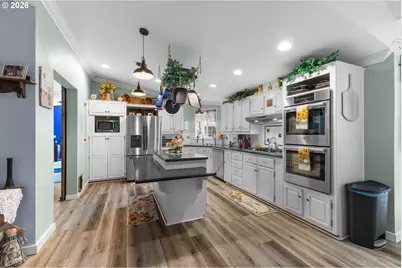 93815 Sunny Hill Ln, North Bend, OR 97459 - Photo 17
