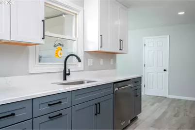 3537 SE 128th Ave, Portland, OR 97236 - Photo 17