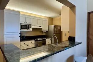 311 N Hayden Bay Dr, Portland, OR 97217 - Photo 13