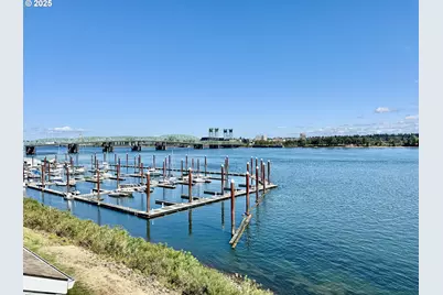 311 N Hayden Bay Dr, Portland, OR 97217 - Photo 43