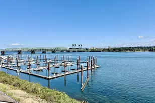 311 N Hayden Bay Dr, Portland, OR 97217 - Photo 43