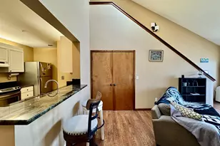 311 N Hayden Bay Dr, Portland, OR 97217 - Photo 17