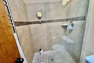 311 N Hayden Bay Dr, Portland, OR 97217 - Photo 41