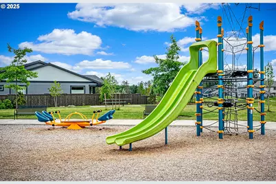 7719 SE Denver Ln, Hillsboro, OR 97123 - Photo 19