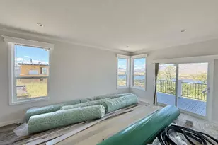 2743 E 9th St, The Dalles, OR 97058 - Photo 5