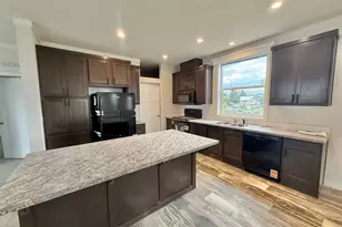 2743 E 9th St, The Dalles, OR 97058 - Photo 9