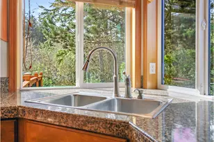 1132 Nautical Dr, Warrenton, OR 97121 - Photo 13