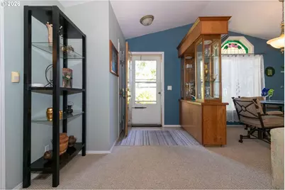 136 43rd Way, Florence, OR 97439 - Photo 5