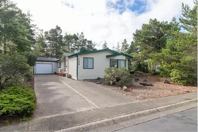 136 43rd Way, Florence, OR 97439 - Photo 3