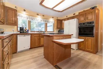 136 43rd Way, Florence, OR 97439 - Photo 15