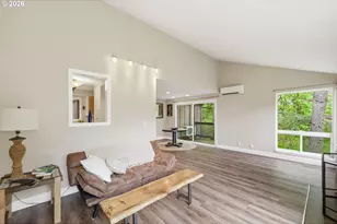 417 Stonewood Dr, Eugene, OR 97405 - Photo 11