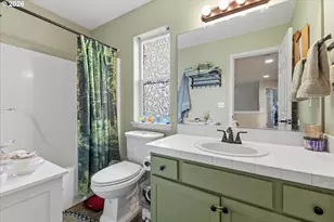 34660 Glacier Ave, Saint Helens, OR 97051 - Photo 25