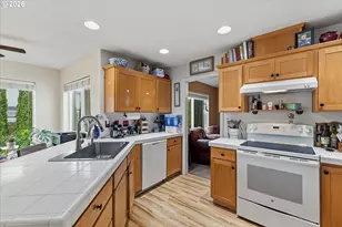 34660 Glacier Ave, Saint Helens, OR 97051 - Photo 5