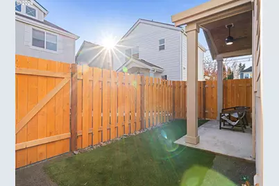 7460 N Polk Ave, Portland, OR 97203 - Photo 15