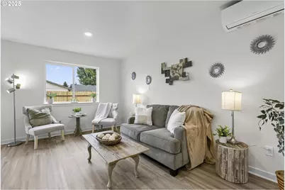 709 S 9th Ave, Kelso, WA 98626 - Photo 5