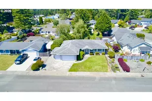 866 Jodee Ln, Brookings, OR 97415 - Photo 1