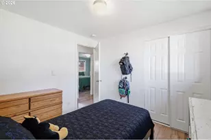 697 54th St, Springfield, OR 97478 - Photo 19